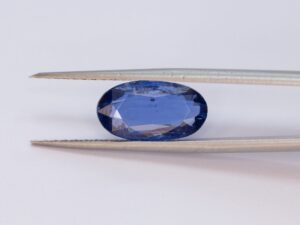 Looduslik sinine küaniit 5,84ct. Alternatiiv safiirile.